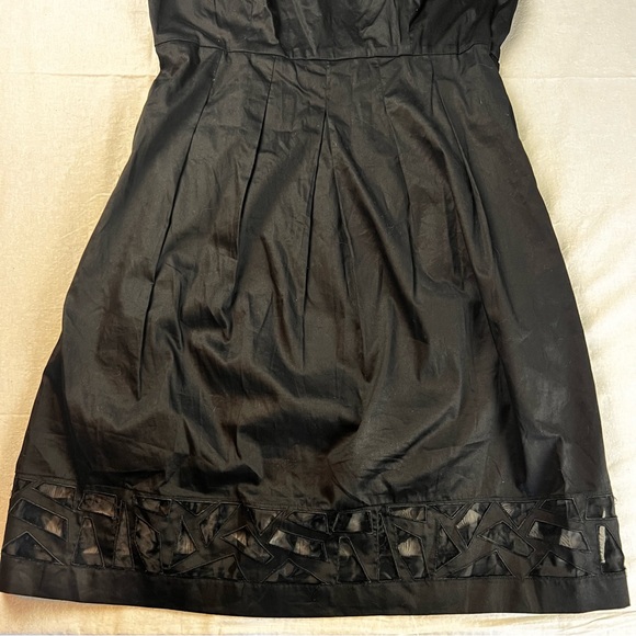 Max and Cleo Chic Black Sleeveless Dress With Geometric Hem Cutouts Formal 14 - Picture 4 of 8